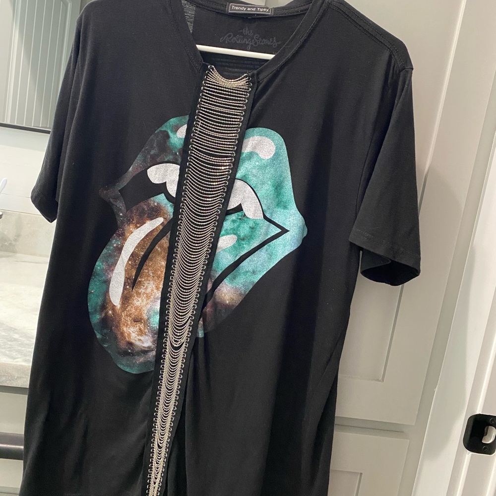 New one of a kind vintage Rolling Stones tee with chain detail